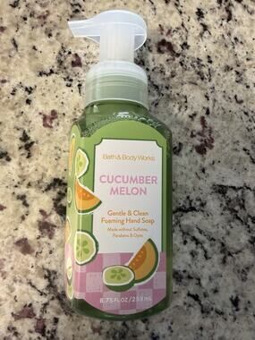 4 X Bath & Body Works Cucumber Melon Gentle & Clean Foaming Hand Soap 8.75 floz
